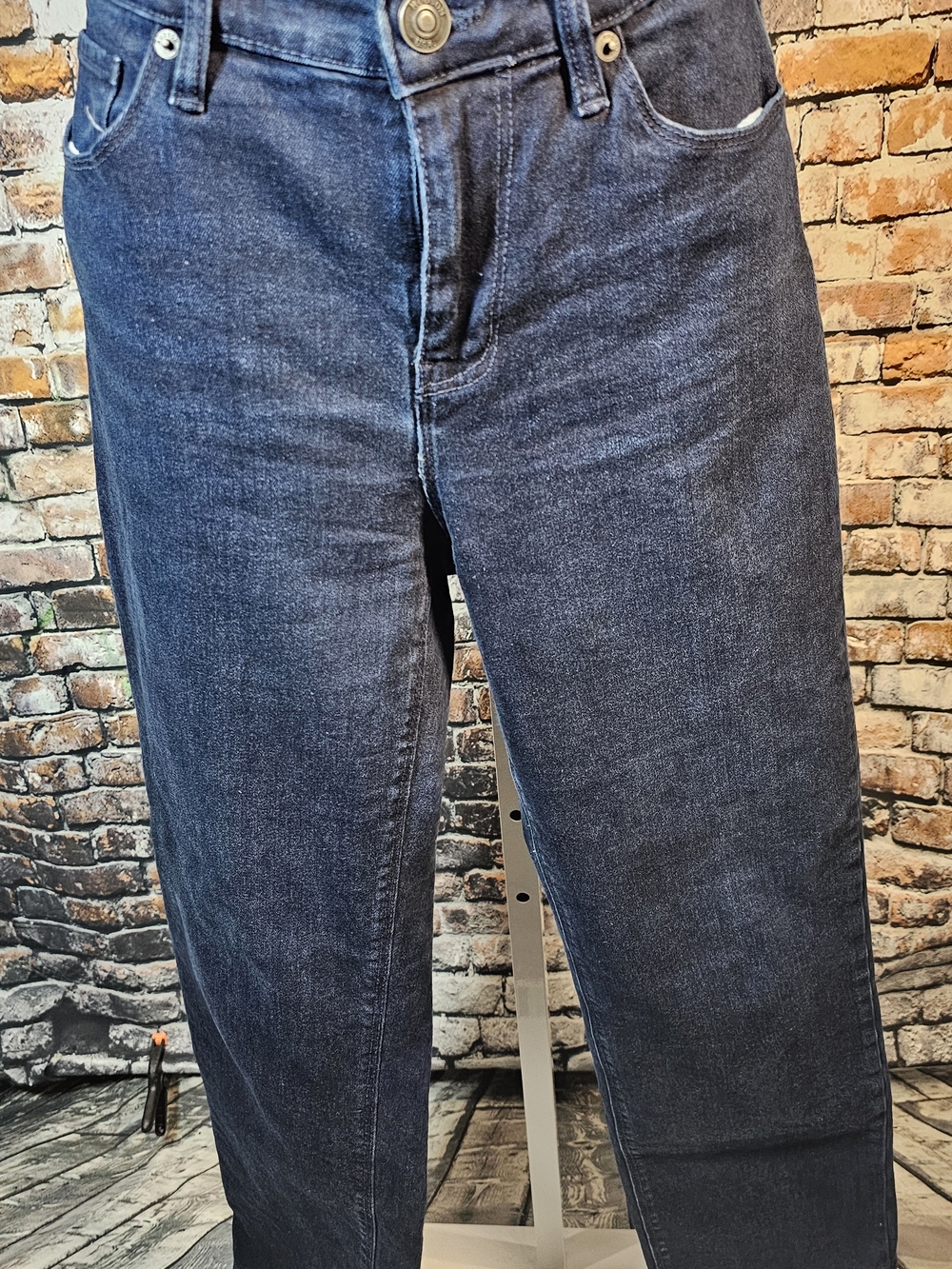 Hudson Remi High Rise Straight Leg Jeans Dark Wash Size 6 Tall Stretch Denim